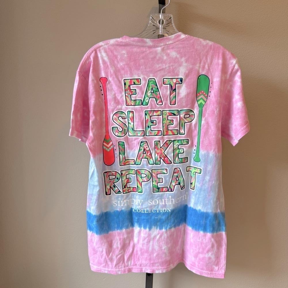 Simply Southern women’s tie-dye short sleeve tshirt size medium NWT